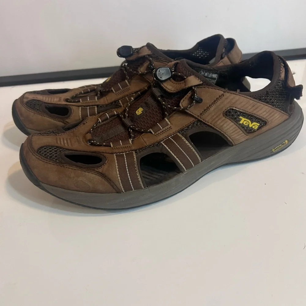 Teva Men’s Brown & Dark Brown Outdoor Sandal